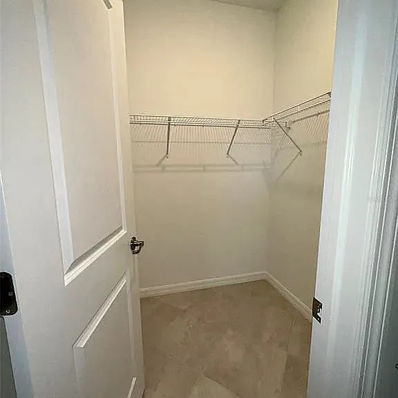 11343 Burgundy Dr — Photo 21