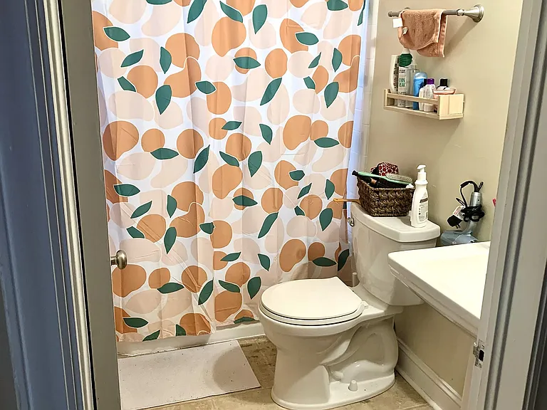 1609 Kenilworth Ave #3 — Photo 4