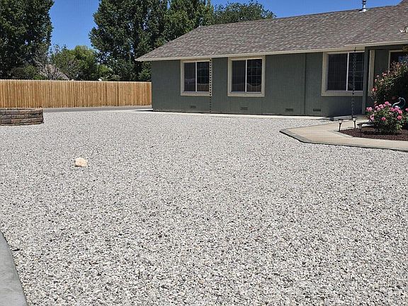 4th image of 670 Hunter Park Way
