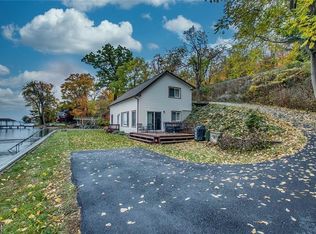 652 E Lake Rd, Penn Yan, NY 14527