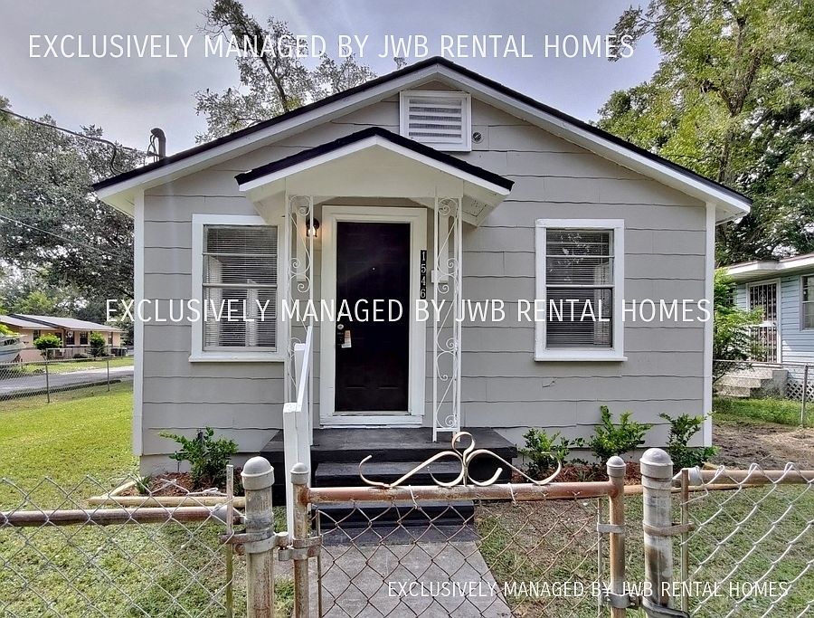 1st image of 1546 W 32nd St