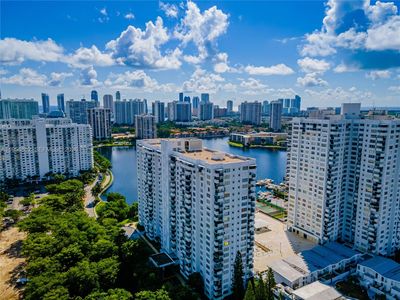 2780 NE 183rd St APT 1606, Aventura, FL, 33160