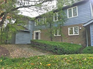 29776 Gates Mills Blvd, Pepper Pike, OH 44124