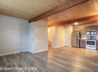 906 S Vine St APT 302, Urbana, IL