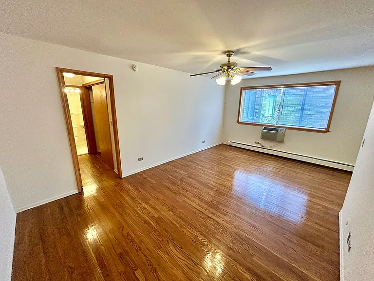 531 W Deming Place — Photo 23