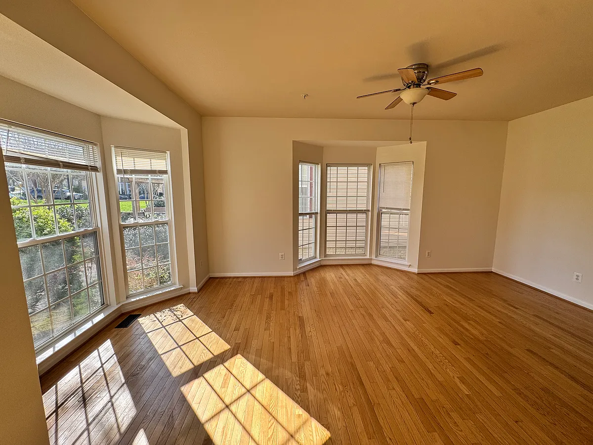 Building Photo - 13910 Lullaby Rd
