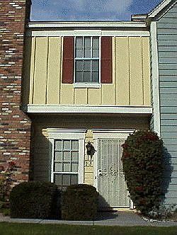 2nd image of 1600 N Saba St Unit 212