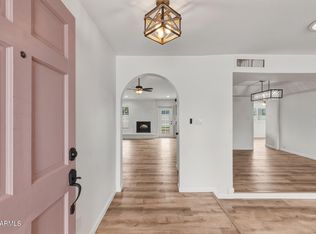 4523 W WAGONER Road, Glendale, AZ 85308