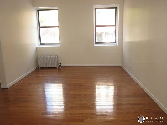 Rented by Kian Realty | media 11