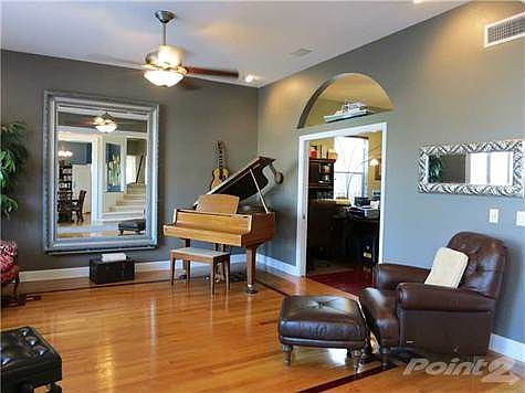 4th image of 15624 Shoal Creek Pl