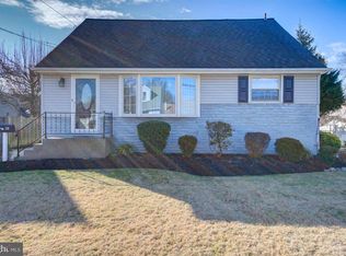 183 Devon Dr, Woodbury, NJ 08096