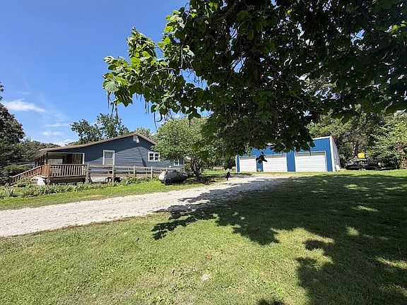 2nd image of 624 N Oakland Avenue