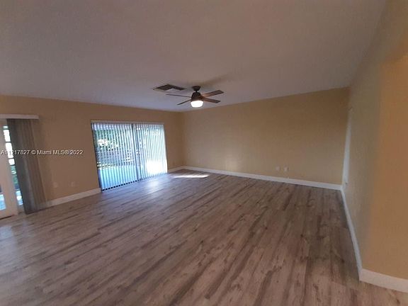 3rd image of 19028 W Lake Dr