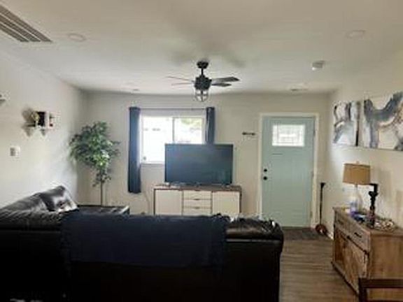 2nd image of 630 Fairland Ave