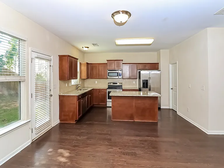 360 Darbys Run Ct — Photo 11