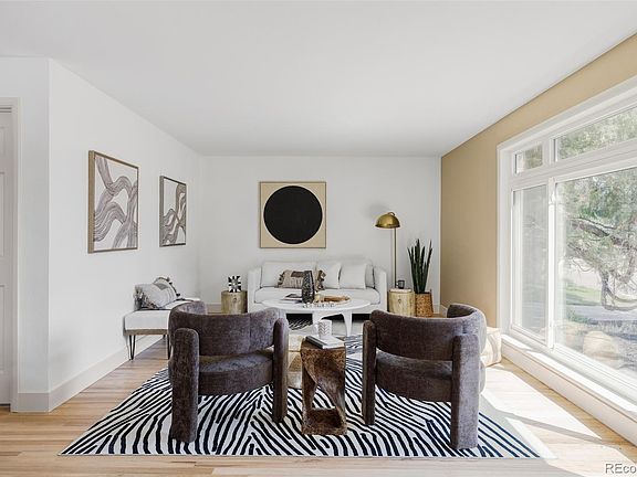 4th image of 2067 S Yates Street