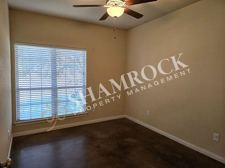 5504 Copper Mountain — Photo 9