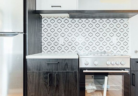 3rd image of 146 Linden Blvd #8C