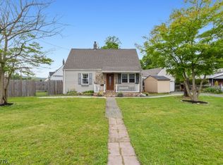 34 Decker Rd, Wanaque Boro, NJ 07420