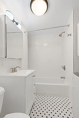 Rented by Compass | media 5