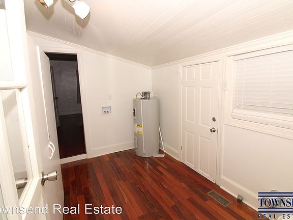 5th image of 417 Park Ave
