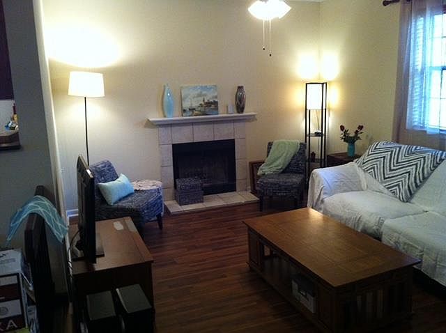 2nd image of 5103 Hunters Point Ln