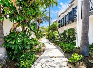 2826 Unicornio St Unit A, Carlsbad, CA 92009