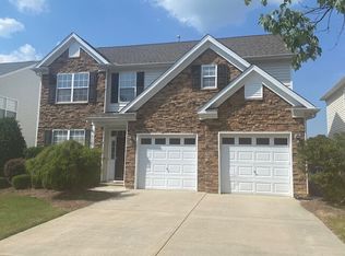 234 Stobhill Ln, Holly Springs, NC 27540