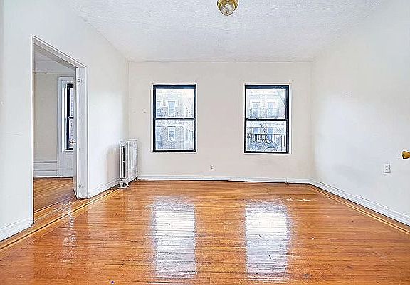 2nd image of 409 W 129th St APT 41