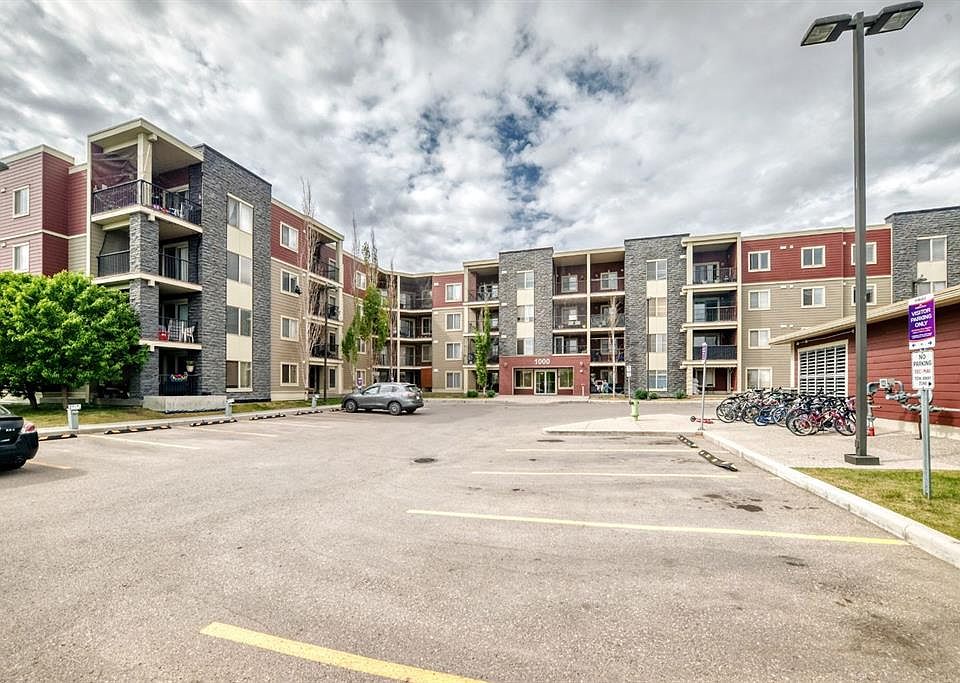 1st image of 5 SE Saddlestone Way NE #106