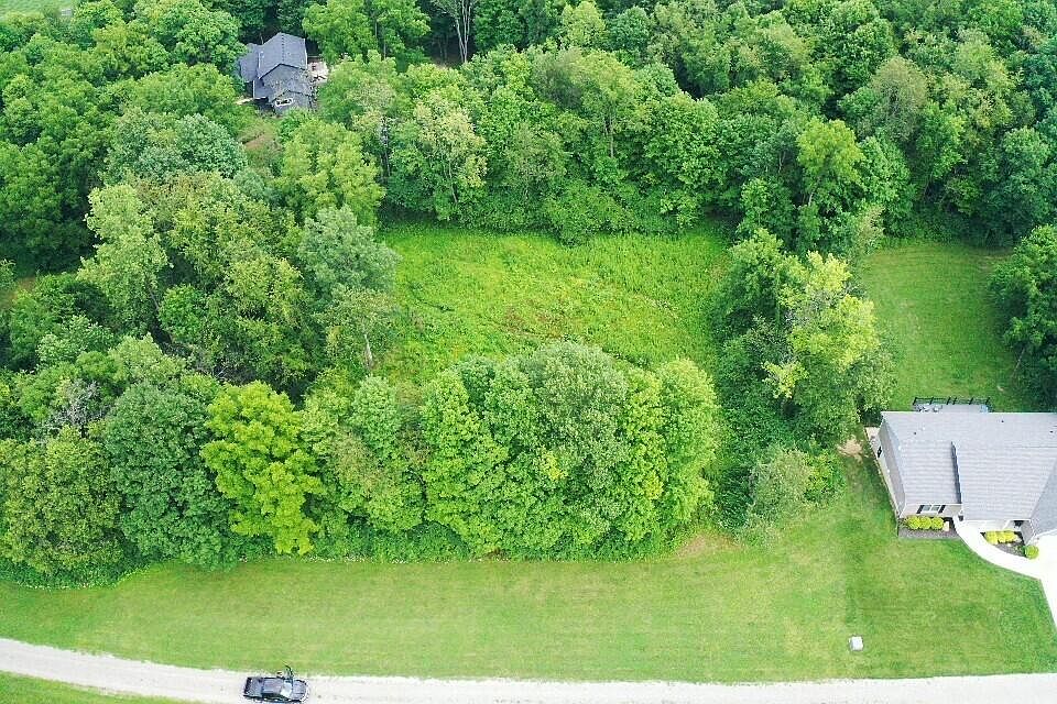1st image of 937 Willow Rd