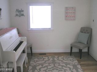 26 Rappahannock St, Warrenton, VA 20186