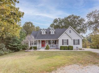 510 Shaggy Oak Dr, Pocahontas, IL 62275