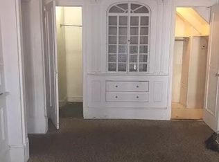 11 Gibbs Ct #2, Waltham, MA 02452