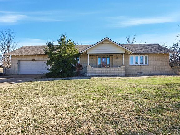 4th image of 500 Rolling Hills Dr
