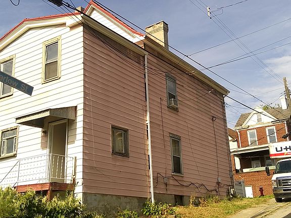 3rd image of 901 Wilhelm St