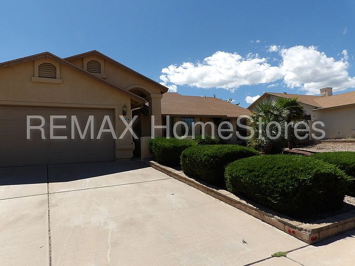 1st image of 2474 Golden Eagle Dr