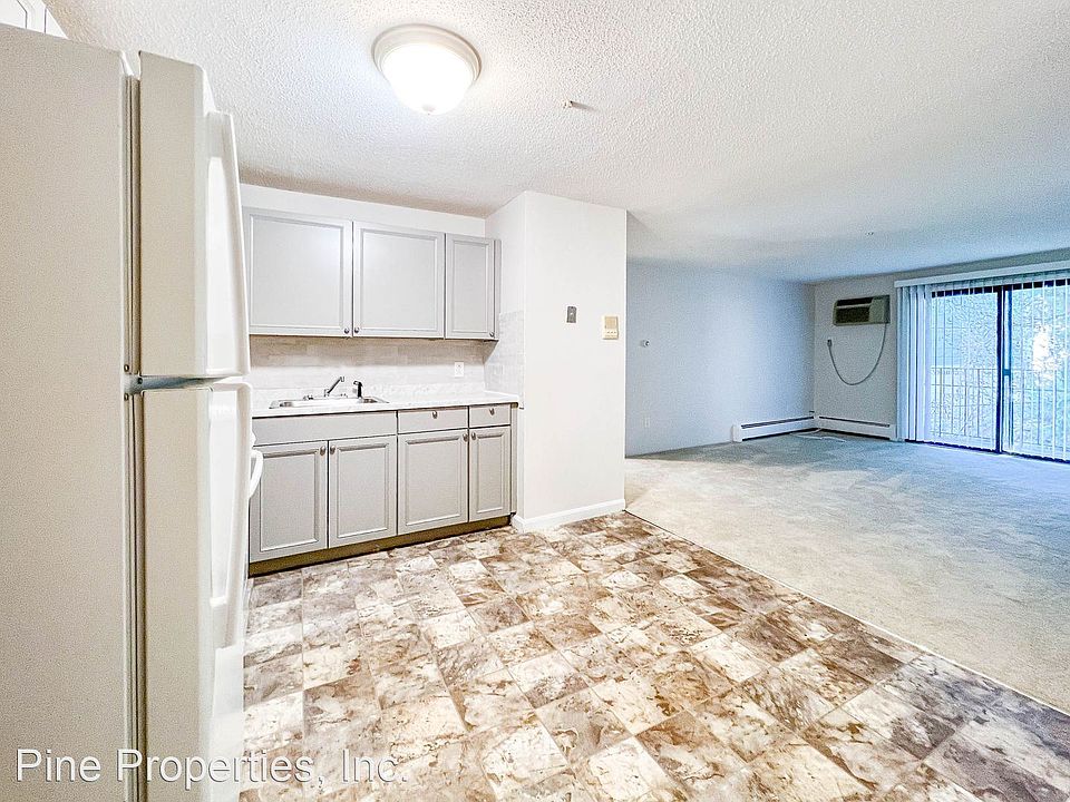 1st image of 199 Aiken Ave APT 16