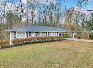 637 Carlouetta Rd SW, Mableton, GA 30126