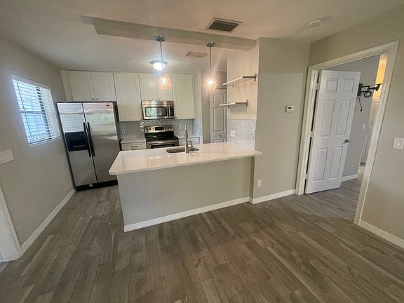 2nd image of 6543 SE Federal Hwy APT 204