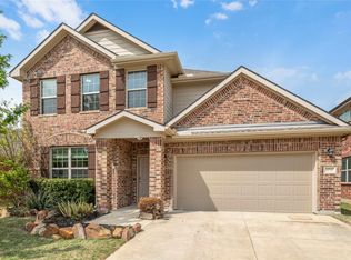4733 Meadow Green Trl, Fort Worth, TX 76244