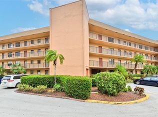10467 N Sunrise Lakes Blvd #107, Fort Lauderdale, FL 33322