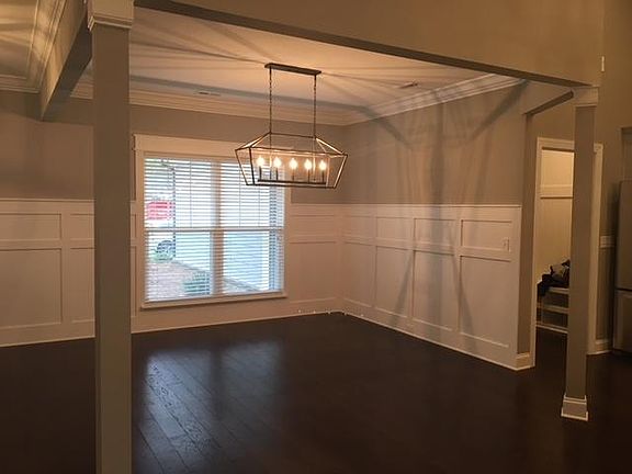 5th image of 404 Stone Valley Dr Unit 33