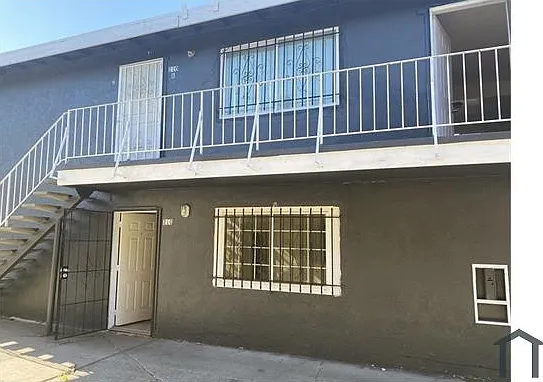 210 Barrett Ave
