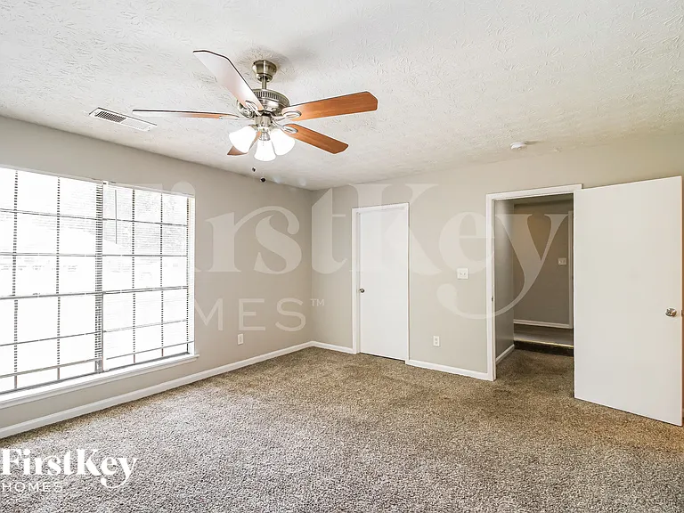 227 Avalon Way — Photo 12