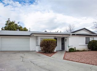 660 Onyx Ave, Hemet, CA 92543