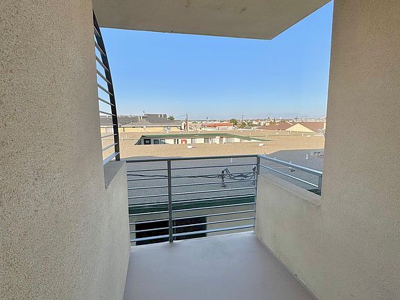 2nd image of 14004 Doty Ave APT 108