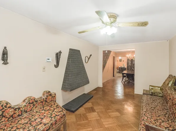 2215 West 6th Street image 9 of 28