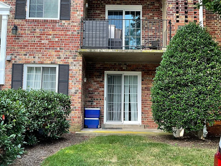 1531 Colonial Dr #104 — Photo 1