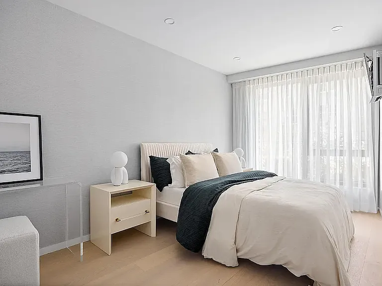40-22 61st St #4M — Photo 1